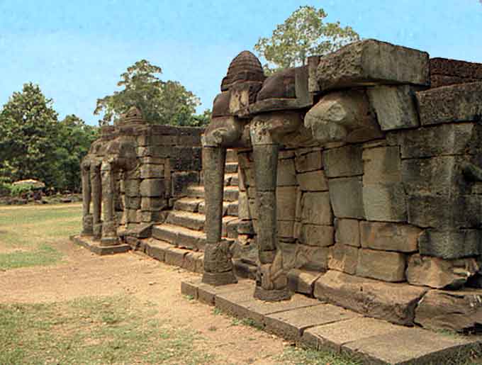 Terrace of the elephants Cambodge temple d'Angkor - Terrace of the elephants